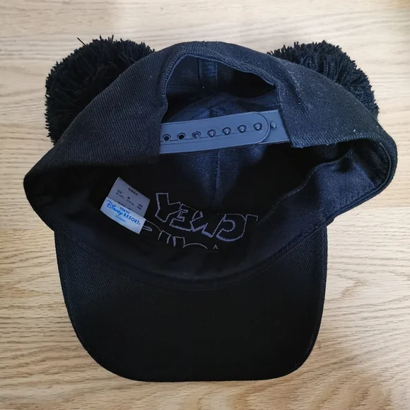 Tokyo Disney Resort Mickey Mouse Pom Pom Hat Black Ears Snapback